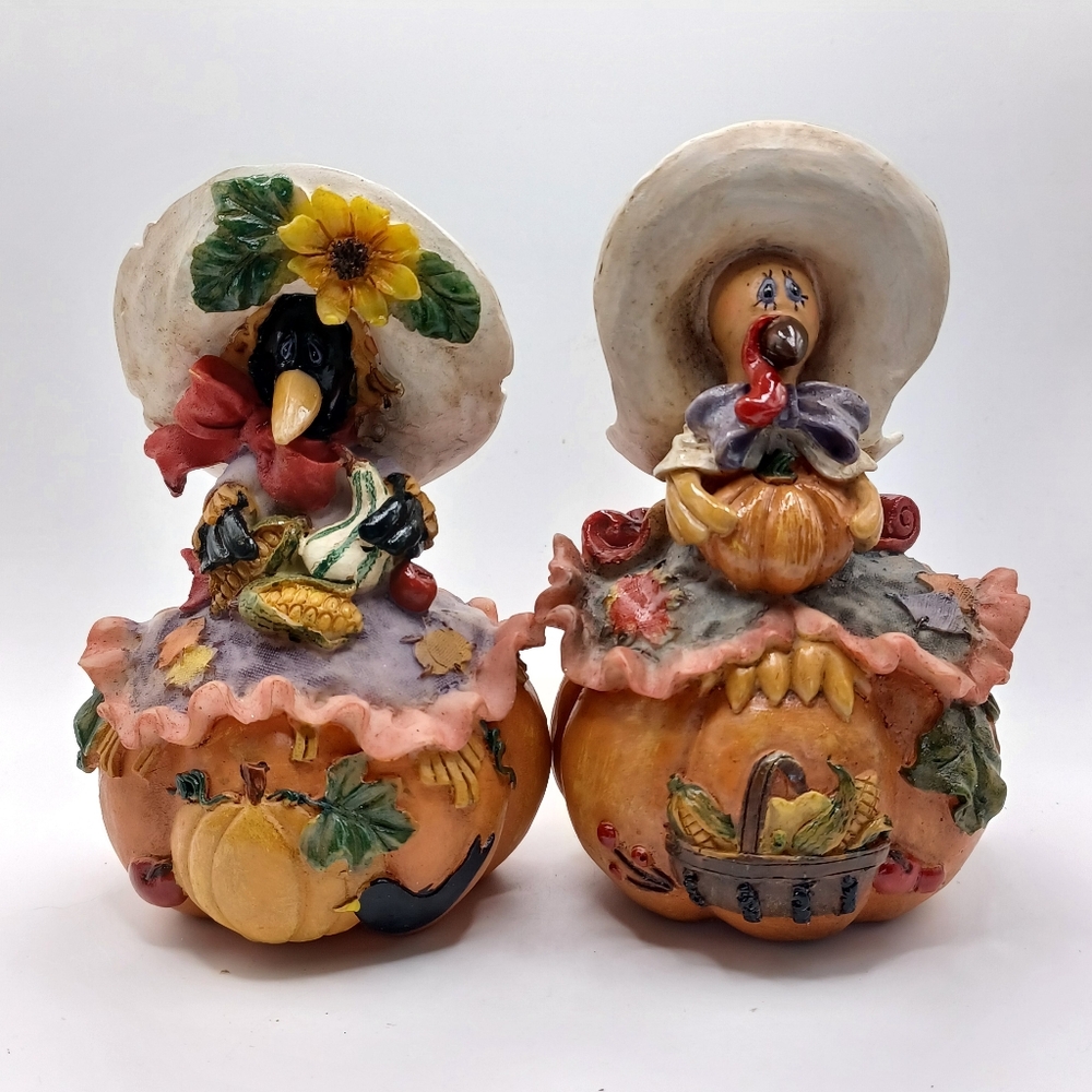 VINTAGE Turkey & Crow Fall Decoration Figurines Bundle of 2